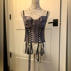 Frederick’s of Hollywood lingerie corset-Steel gray/black ribbon-size 38  SEXY!